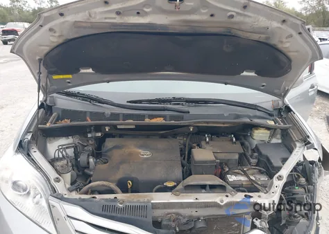 2016 Toyota Sienna Le 8 Passenger из США, поврежденный, VIN 5TDKK3DC4GS747326